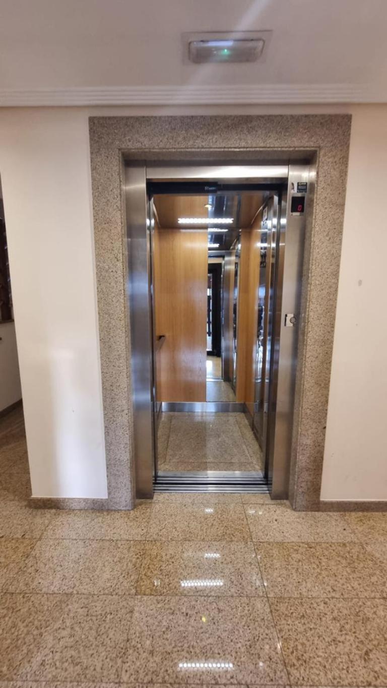 Apartamento 1 Dormitorio 4 Personas En El Grove O Grove Bagian luar foto